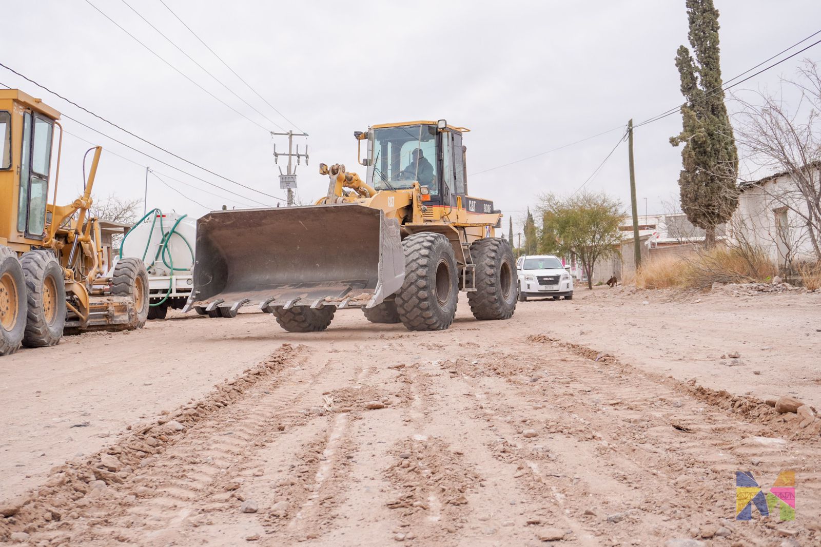 Arranca Miriam Soto rehabilitación de calles de terracería en Lázaro