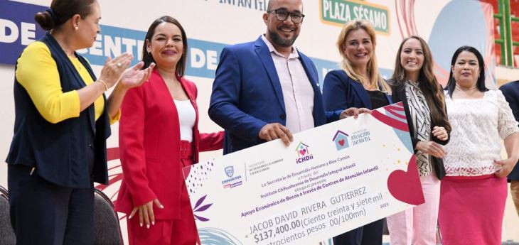 ENTREGA GOBERNADORA MARU CAMPOS BECAS A CENTROS DE ATENCIÓN INFANTIL ...